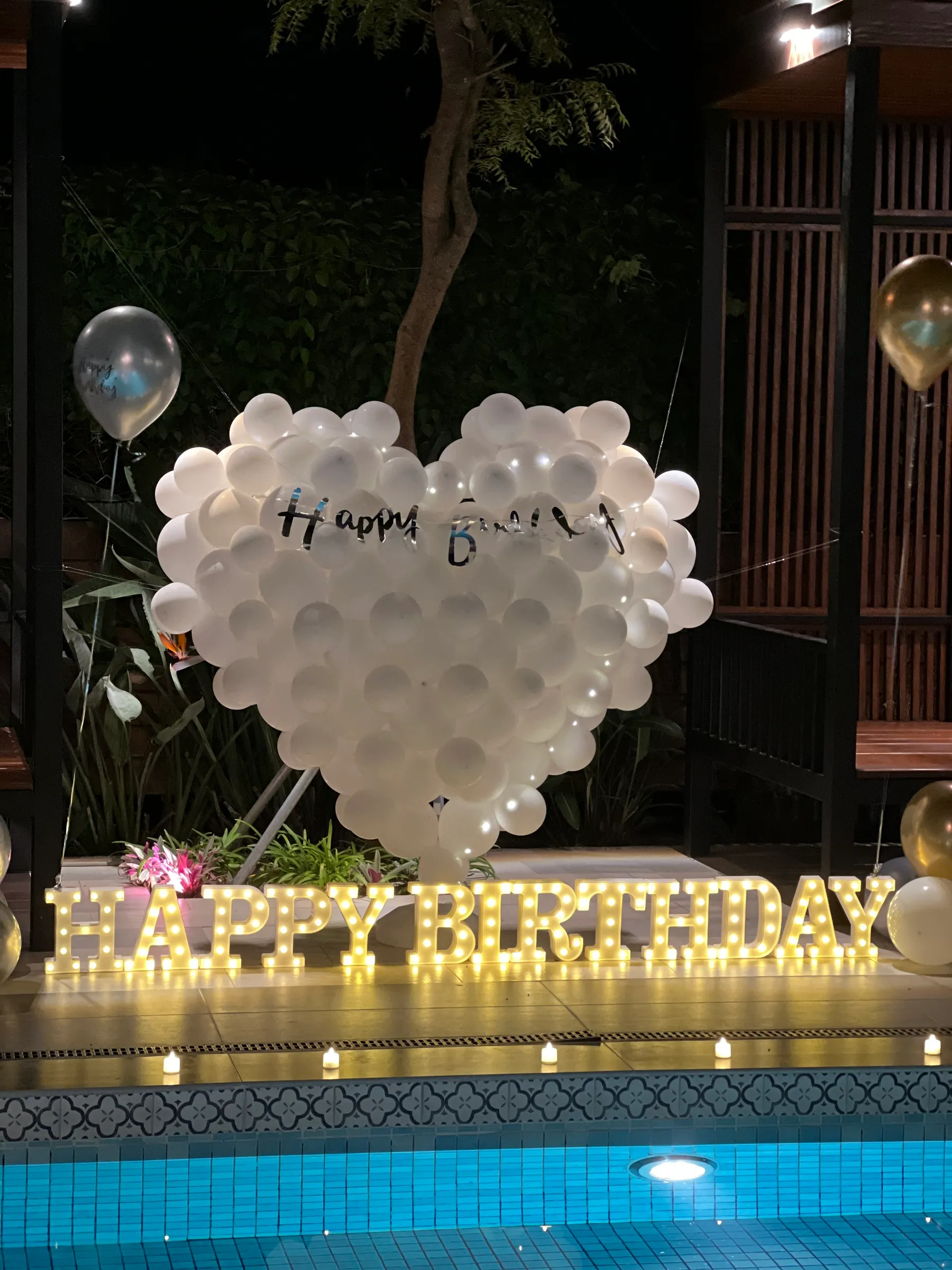 氣球布置｜R組合 簡約HBD 立體大愛心